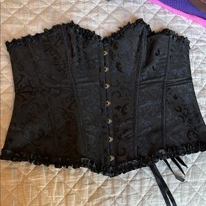 Lace-Up Black Corest